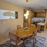 Gasthuis The White House 3*