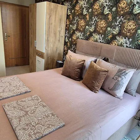 The White House 招待所