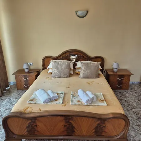 The White House 招待所