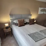 The White House Affittacamere 3*