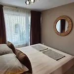 The White House Affittacamere 3*