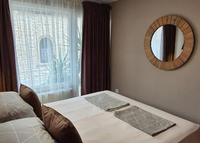 The White House Vendégház 4*