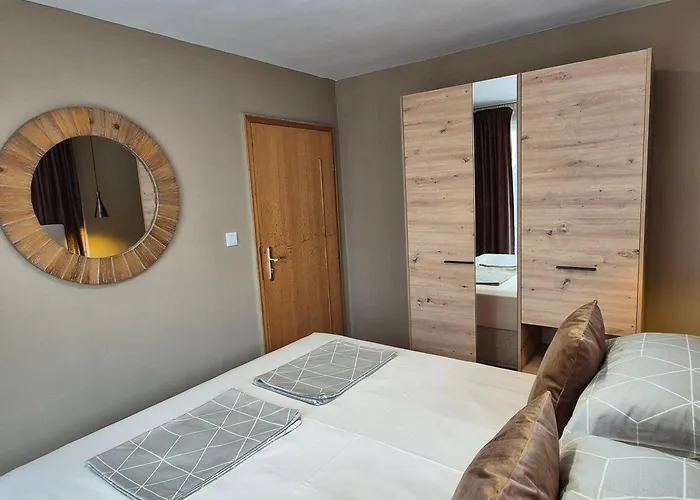 Vendégház The White House 4*