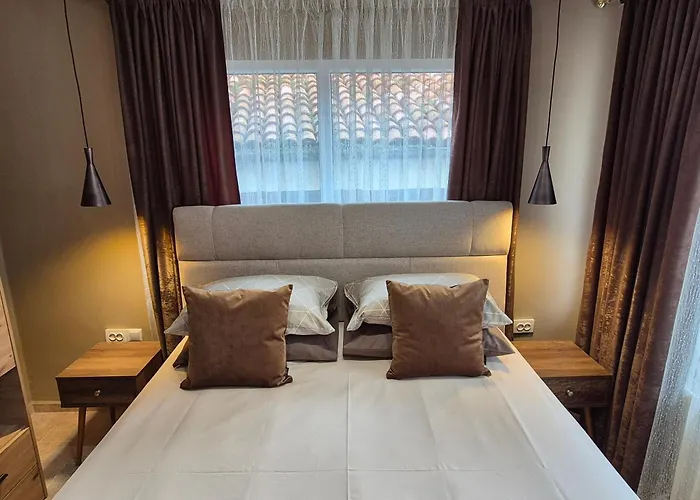 Vendégház The White House 4*